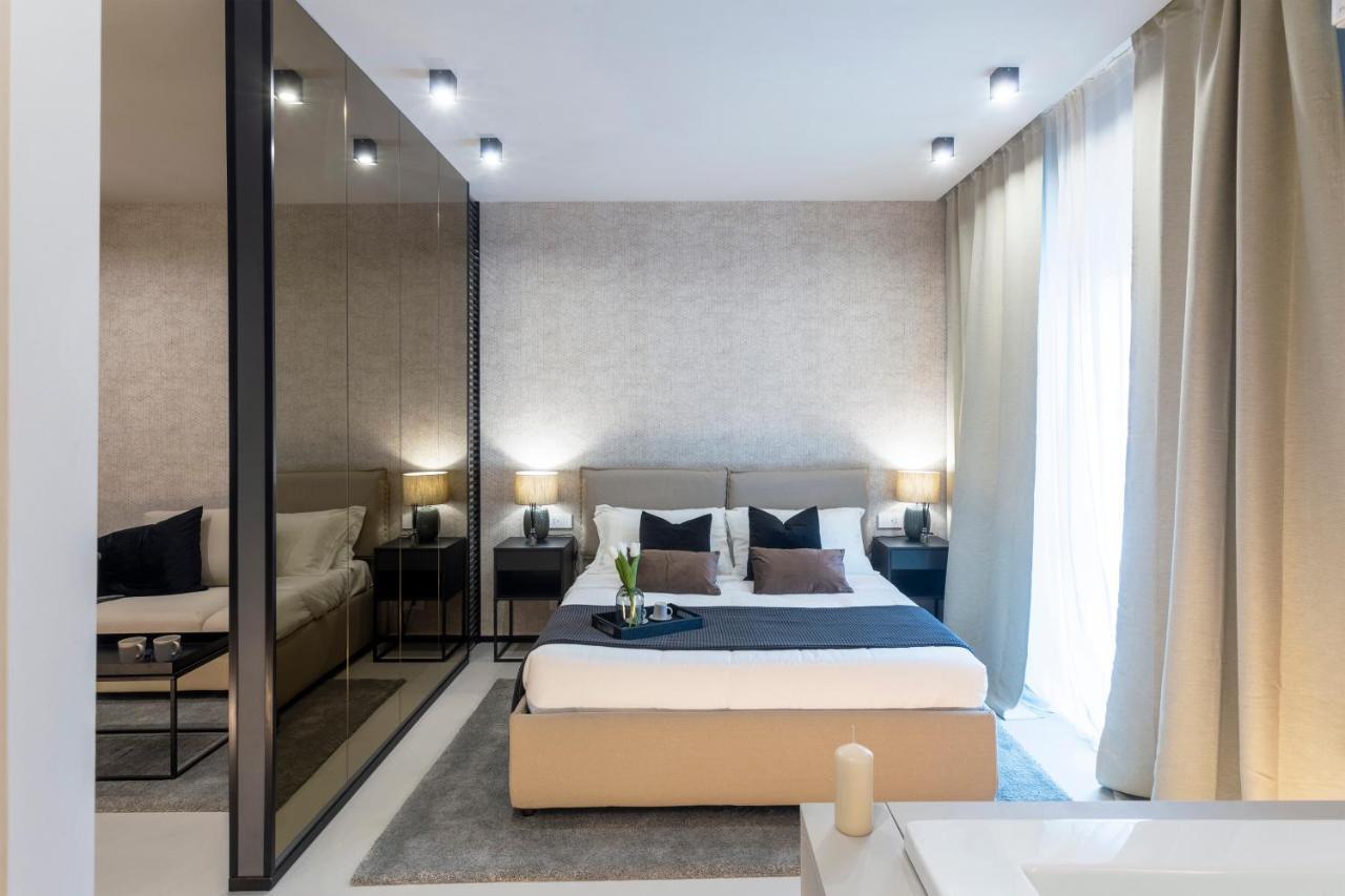 Ostia Holiday Greed Lounge Privee 외부 사진